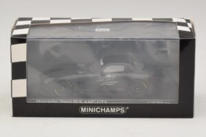 Mercedes SLS AMG GT3 45 Years of Driving Performance Čierny Minichamps 1:43 410133200 Kov – obrázok 4 z 4