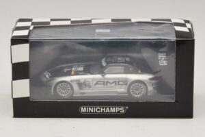 Mercedes SLS AMG GT3 #96 M. Hakkinen / R. Arnold 6 Hours of Zhuhai 2011 Minichamps 1:43 410113296 Kov – obrázok 4 z 4