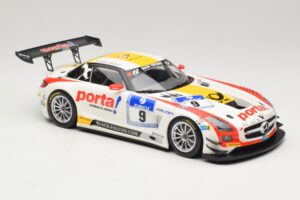 Mercedes SLS AMG GT3 #9 B. Schneider / J. Bleekemolen Black Falcon 24 Hours of Nurburgring Winner 2013 Minichamps 1:18 151133 – obrázok 4 z 6