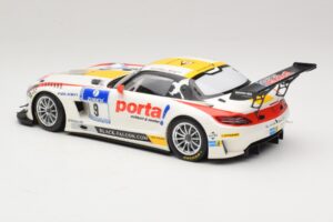 Mercedes SLS AMG GT3 #9 B. Schneider / J. Bleekemolen Black Falcon 24 Hours of Nurburgring Winner 2013 Minichamps 1:18 151133 – obrázok 5 z 6