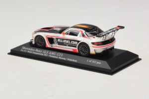 Mercedes SLS AMG GT3 All-Inkl.com #38 FIA GT1 World Championship 2012 Champions Minichamps 1:43 410123238 Kov – obrázok 3 z 4