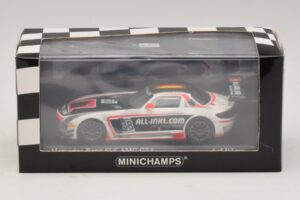 Mercedes SLS AMG GT3 All-Inkl.com #38 FIA GT1 World Championship 2012 Champions Minichamps 1:43 410123238 Kov – obrázok 4 z 4