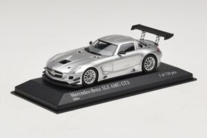 Mercedes SLS AMG GT3 Strieborná Minichamps 1:43 410113202 Kov – obrázok 2 z 4