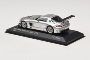 Mercedes SLS AMG GT3 Strieborná Minichamps 1:43 410113202 Kov – obrázok 3 z 4