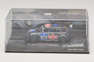 Mini Cooper #142 Von Bohlen / F. Grohs Schirra Motorsport Nurburgring 24 Hours 2011 Minichamps 1:43 43112142 Kov – obrázok 4 z 5