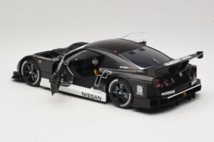 Nissan GT-R R35 Stealth Model Gran Turismo 5 AUTOart 1:18 81041 Kov – obrázok 5 z 9