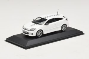 Opel Astra H OPC Nurburgring Edition Biely Minichamps 1:43 ASTRA005 Kov – obrázok 2 z 4