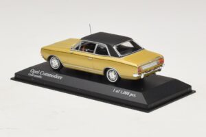 Opel Commodore A Zlatá Metalíza Minichamps 1:43 430046165 Kov – obrázok 3 z 4