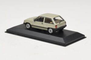Opel Corsa A Svetlo Zelený Metalický Minichamps 1:43 CORSA001 Kov – obrázok 3 z 4