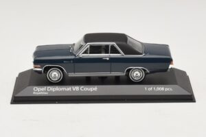 Opel Diplomat A V8 Coupe Tmavomodrý Minichamps 1:43 400048021 Kov