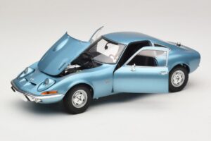 Opel GT Blue Metallic Minichamps 1:18 180049030 Kov – obrázok 2 z 8