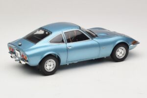 Opel GT Blue Metallic Minichamps 1:18 180049030 Kov – obrázok 3 z 8