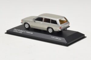 Opel Kadett C Caravan Silver Metallic Minichamps 1:43 400048111 Kov – obrázok 3 z 4
