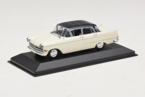 Opel Kapitan A Biely Minichamps 1:43 400048000 Kov – obrázok 2 z 4