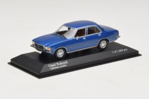 Opel Rekord D Modrý Metalický Minichamps 1:43 400044002 Kov – obrázok 2 z 4