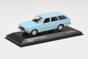Opel Rekord D Caravan Svetlo Modrý Minichamps 1:43 400044014 Kov – obrázok 2 z 4
