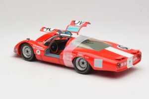 Porsche 906 LH Squadra Tartaruga #40 D. Spoerry / R. Steinemann 12 Hours of Sebring 1967 Minichamps 1:18 100676140 Kov – obrázok 5 z 8