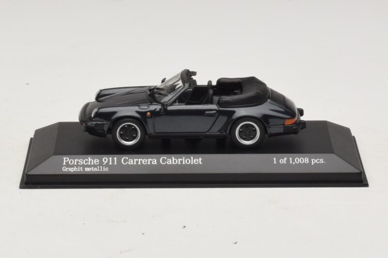 Porsche 911 930 Carrera Cabriolet Sivá Metalíza Minichamps 1:43 Porsche 911 930 Carrera Cabriolet Sivá Metalíza Minichamps 1:43 430062037 Kov