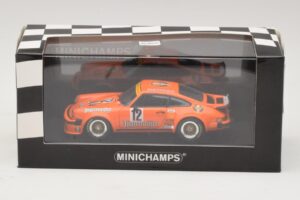 Porsche 911 934 Jagermeister #12 H. Kelleners DRM Nurburgring 1976 Minichamps 1:43 400766412 Kov – obrázok 4 z 4