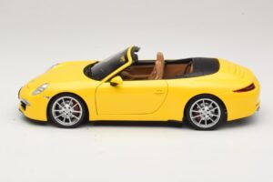 Porsche 911 991 Carrera S Kabriolet Žltý Minichamps 1:18 100061031 Kov – obrázok 4 z 8