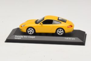 Porsche 911 991 Carrera Žltý Minichamps 1:43 410060221 Kov