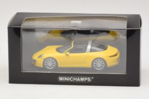 Porsche 911 991 Targa Žltý Minichamps 1:43 410062441 Kov – obrázok 4 z 4