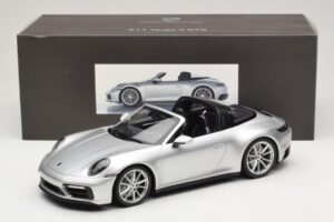 Porsche 911 992 Targa 4 GTS Strieborný Minichamps 1:18 WAP0211460RTRG Kov – obrázok 6 z 6