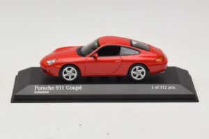 Porsche 911 996 Červený Minichamps 1:43 400061181 Kov
