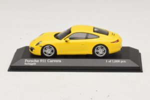 Porsche 911 996 Žltý Minichamps 1:43 400061182 Kov