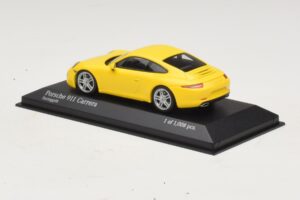 Porsche 911 996 Žltý Minichamps 1:43 400061182 Kov – obrázok 3 z 4