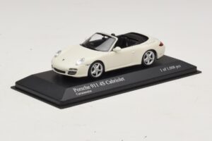 Porsche 911 997 Carrera 4S Kabriolet Biely Minichamps 1:43 400066431 Kov – obrázok 2 z 4