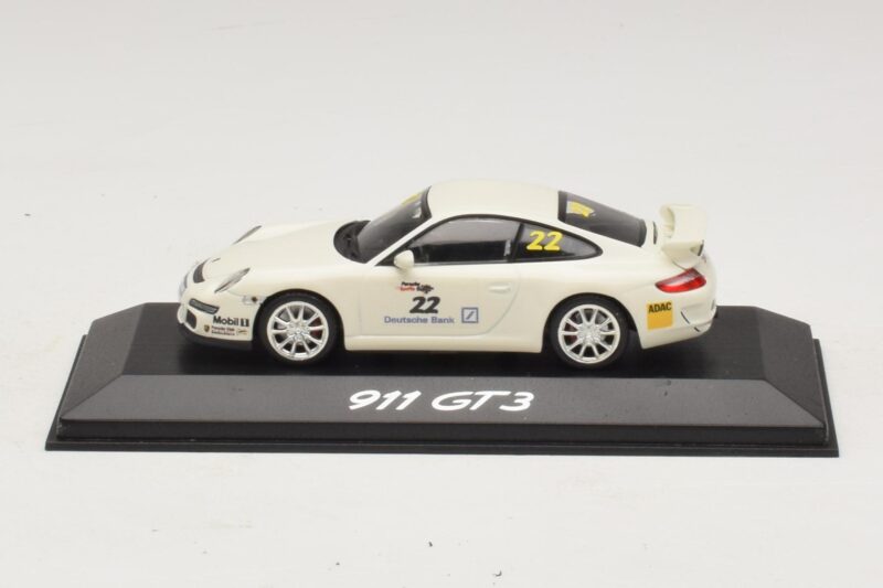 Porsche 911 997 GT3 #22 Biely Minichamps 1:43 WAP020102016 Kov