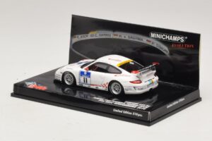 Porsche 911 997 GT3 RS #11 24 Hours Nurburgring 2010 Minichamps 1:43 437106711 Kov – obrázok 3 z 5