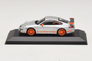 Porsche 911 997 GT3 RS Strieborný Oranžový Minichamps 1:43 403066013 Kov