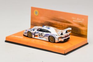 Porsche 911 GT1 #25 B. Wollek / T. Boutsen / H-J. Stuck 24 Hours of Le Mans 1996 Minichamps 1:43 403966625 Kov – obrázok 3 z 5