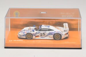 Porsche 911 GT1 #25 B. Wollek / T. Boutsen / H-J. Stuck 24 Hours of Le Mans 1996 Minichamps 1:43 403966625 Kov – obrázok 4 z 5