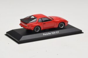 Porsche 924 GT Červený Maxichamps 1:43 940066120 Kov – obrázok 2 z 4