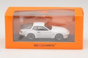 Porsche 924 GT Biely Maxichamps 1:43 940066121 Kov – obrázok 4 z 4