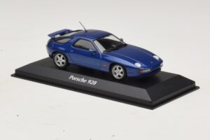 Porsche 928 Modrá Metalíza Maxichamps 1:43 940068101 Kov – obrázok 3 z 4