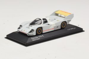 Porsche 956K Rollout Version 1982 Minichamps 1:43 400826799 Kov – obrázok 2 z 4