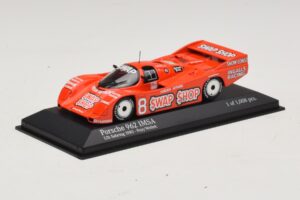 Porsche 962 IMSA #8 A.J. Foyt / B. Wollek 12 Hours of Sebring 1985 Minichamps 1:43 400856508 Kov – obrázok 2 z 4