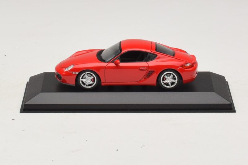 Porsche Cayman 987 S Červený Minichamps 1:43 Porsche Cayman 987 S Červený Minichamps 1:43 400065620 Kov