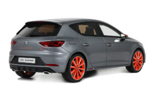 SEAT Leon Cupra Mk3 Performance Pack Monsoon Grey Otto 1:18 OT1306 Živica – obrázok 2 z 5