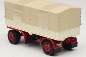 Nákladný Príves Plachta Biely Červený Minichamps 1:43 439159096 Kov – obrázok 5 z 6