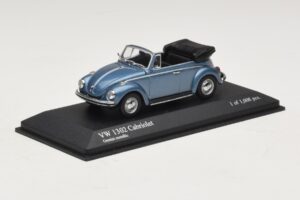 Volkswagen 1302 Kabriolet Modrý Metalický Minichamps 1:43 430055042 Kov – obrázok 2 z 4