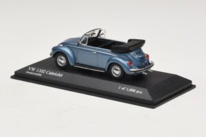 Volkswagen 1302 Kabriolet Modrý Metalický Minichamps 1:43 430055042 Kov – obrázok 3 z 4