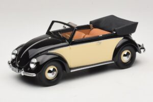 Volkswagen Beetle Kabriolet Čierna Krémová Minichamps 1:18 107054131 Živica