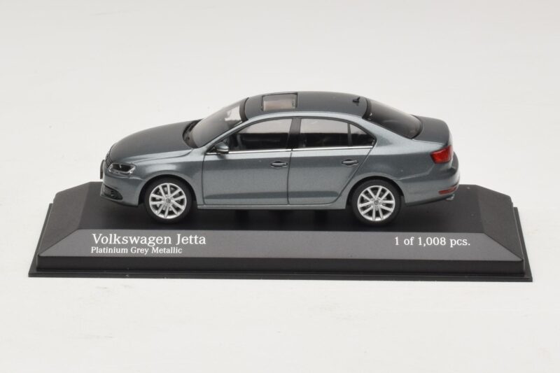 Volkswagen Jetta Mk6 Grey Metallic Minichamps 1:43 Volkswagen Jetta Mk6 Grey Metallic Minichamps 1:43 400059000 Kov