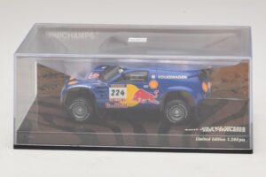 Volkswagen Race Touareg Red Bull #224 B. Saby / Stevenson Dakar Rally 2005 Minichamps 1:43 436045324 Kov – obrázok 4 z 5