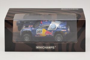 Volkswagen Race Touareg Red Bull #307 B. Saby / M. Perin Dakar Rally 2005 Minichamps 1:43 436055307 Kov – obrázok 5 z 5